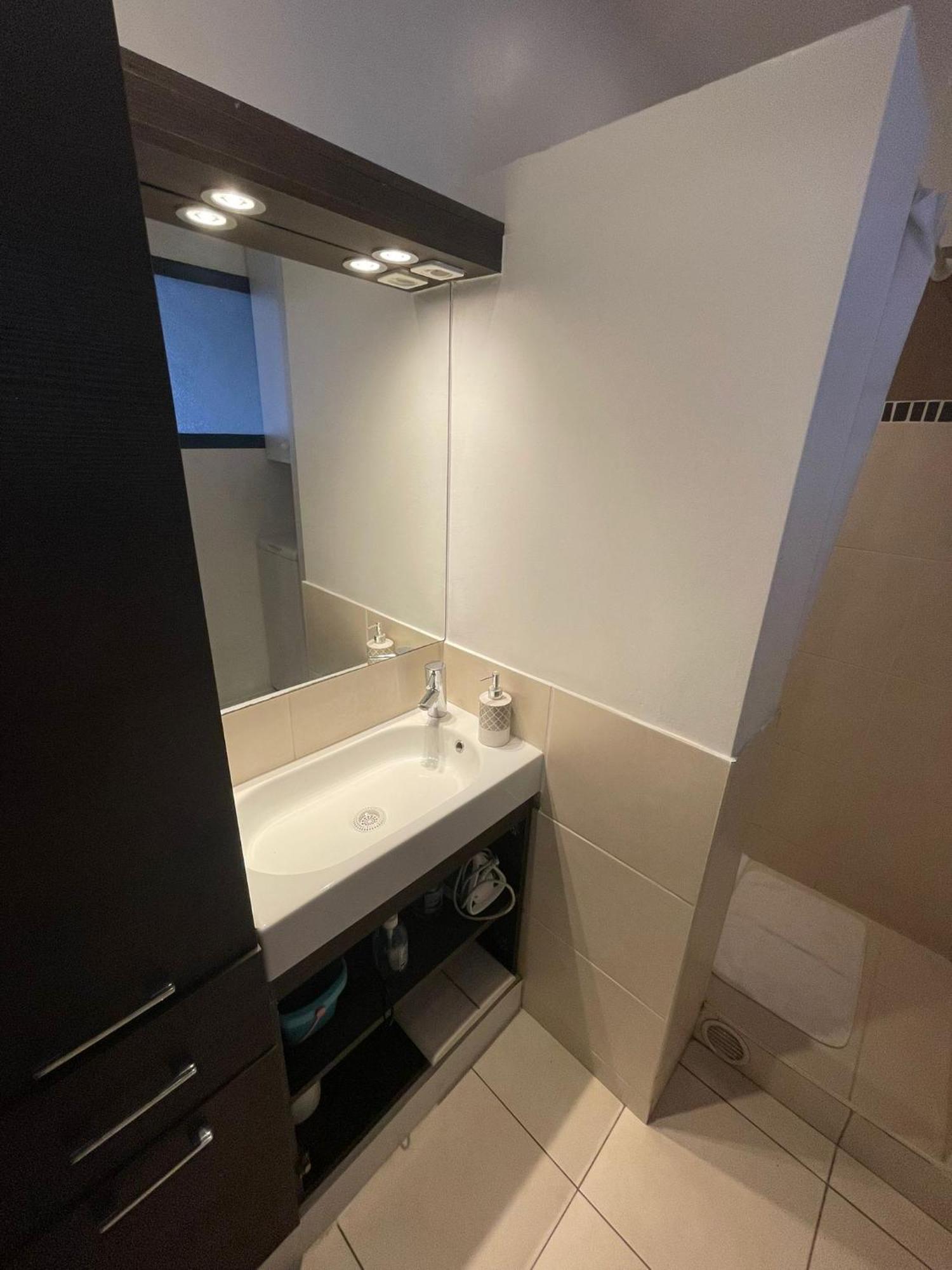 Agreable D'hote A 50m De La Séjour chez l'habitant *